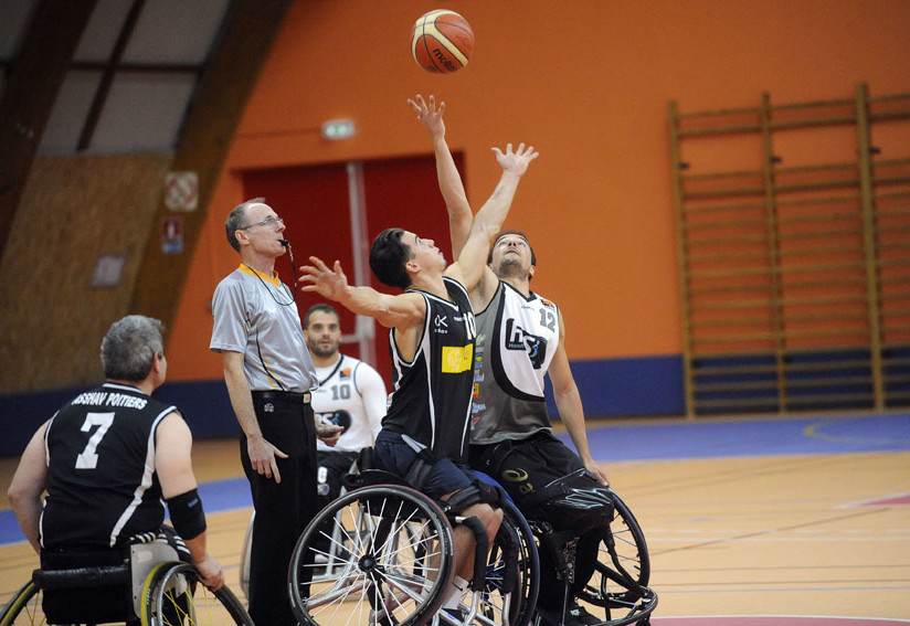 Match Handi-basket Niort-Poitiers - Agrandir l'image 1 sur [1], fenêtre modale