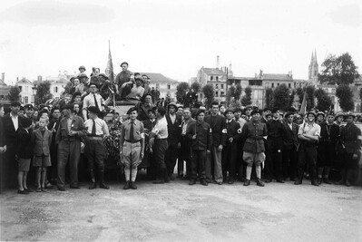 Photo du jour de la libération de Niort © Marceau Carrière