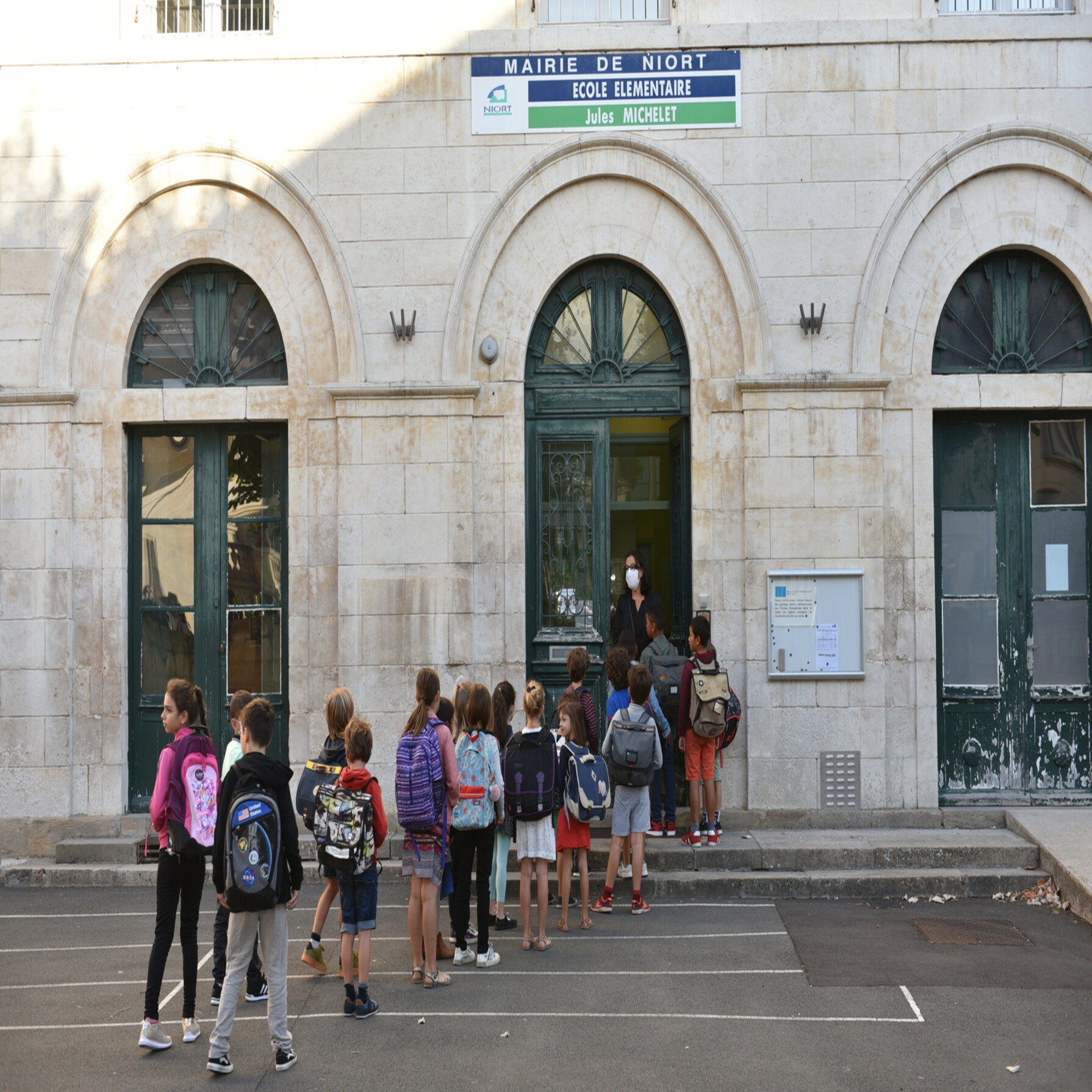 headerRentree scolaire a l'ecole Jules-Michelet le 1er septembre 2020
