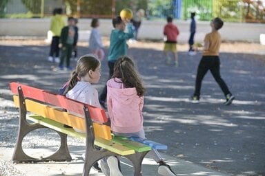 Banc de l'amitie Ecole Louis Aragon