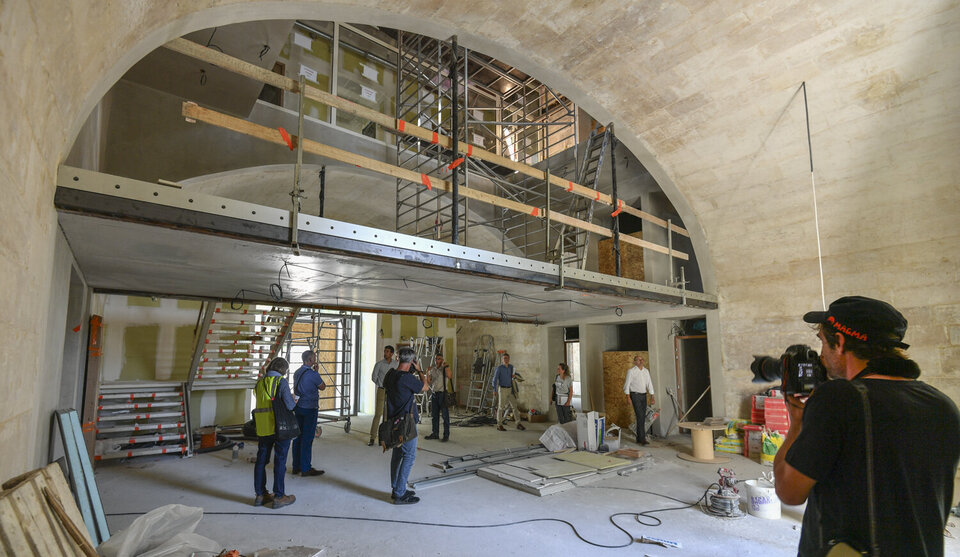 Visite de chantier du conservatoire Auguste Tolbèque à la Caserne Du Gesclin à Niort