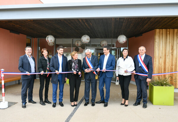 Inauguration du pole multi accueil a Aiffres