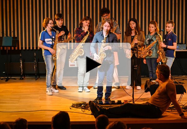 Masterclass ??Resonnance de becs?? anime par Loic Poinsenet au Conservatoire de Niort