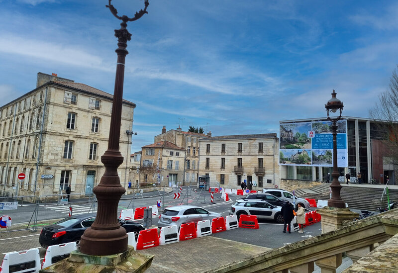 Travaux place Martin Bastard