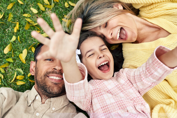 Illustration de la manifestation Yoga du rire en famille