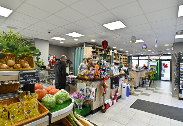 Epicerie bar tabac VIVAL à Villiers en Plaine