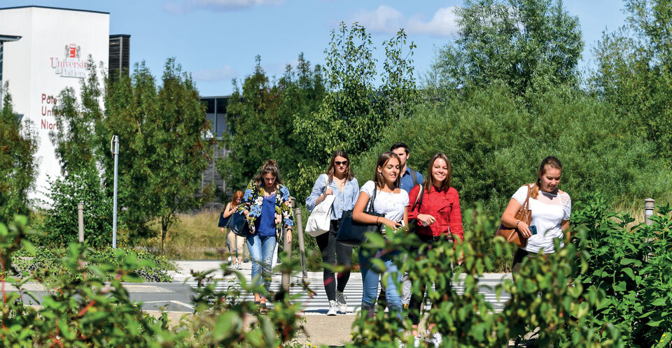 Rentrée universitaire au Pole Universitaire Niortais et à l?ICSSA