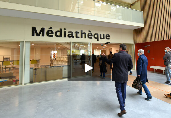 Visite de la médiathèque