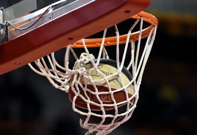 Basket à L'Acclameur